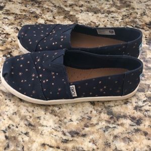 Toms Classics Navy and Gold Stars Girls Size 4
